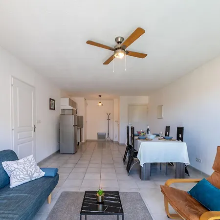 Les Capucines By Interhome Apartman *